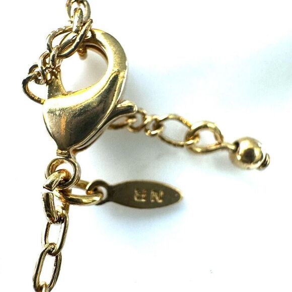 Avon Red Crystal Gold tone cross charm Bracelet - Picture 5 of 6